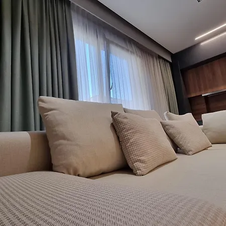 P&job Apartament Apartment *